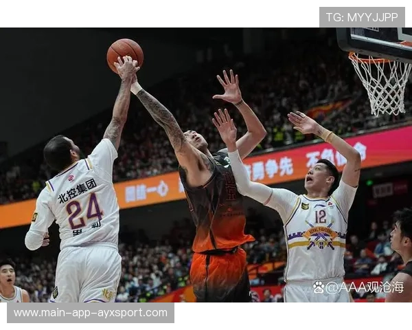 辽宁队热身状态佳，展现强大实力，赛季前景看好