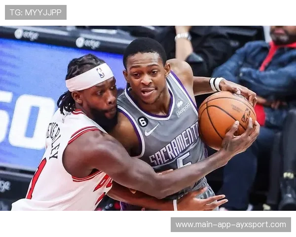 福克斯连续错位打成突破，国王越打越顺